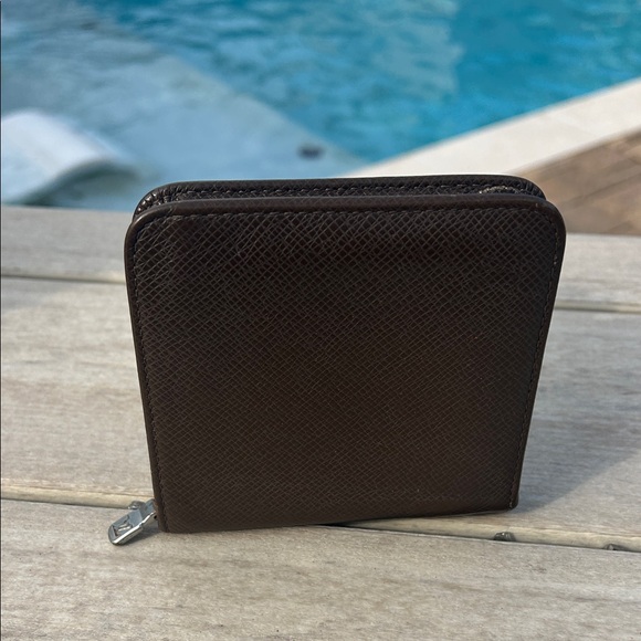 Louis Vuitton Vintage Zip Around Men’s Wallet - Picture 1 of 7